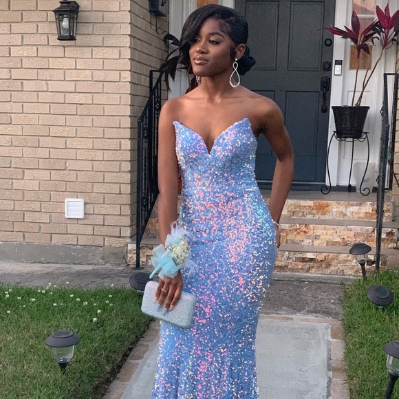 Dresses | Beautiful Prom Dress Only 